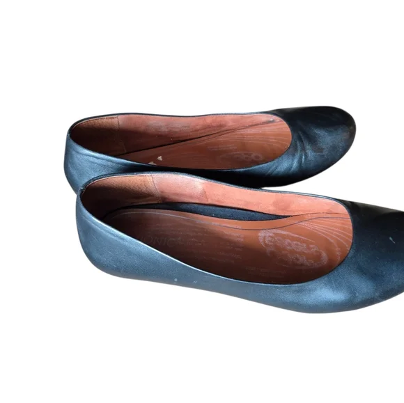 Vionic Black Women's Shoes 10 - Picture 4 of 7